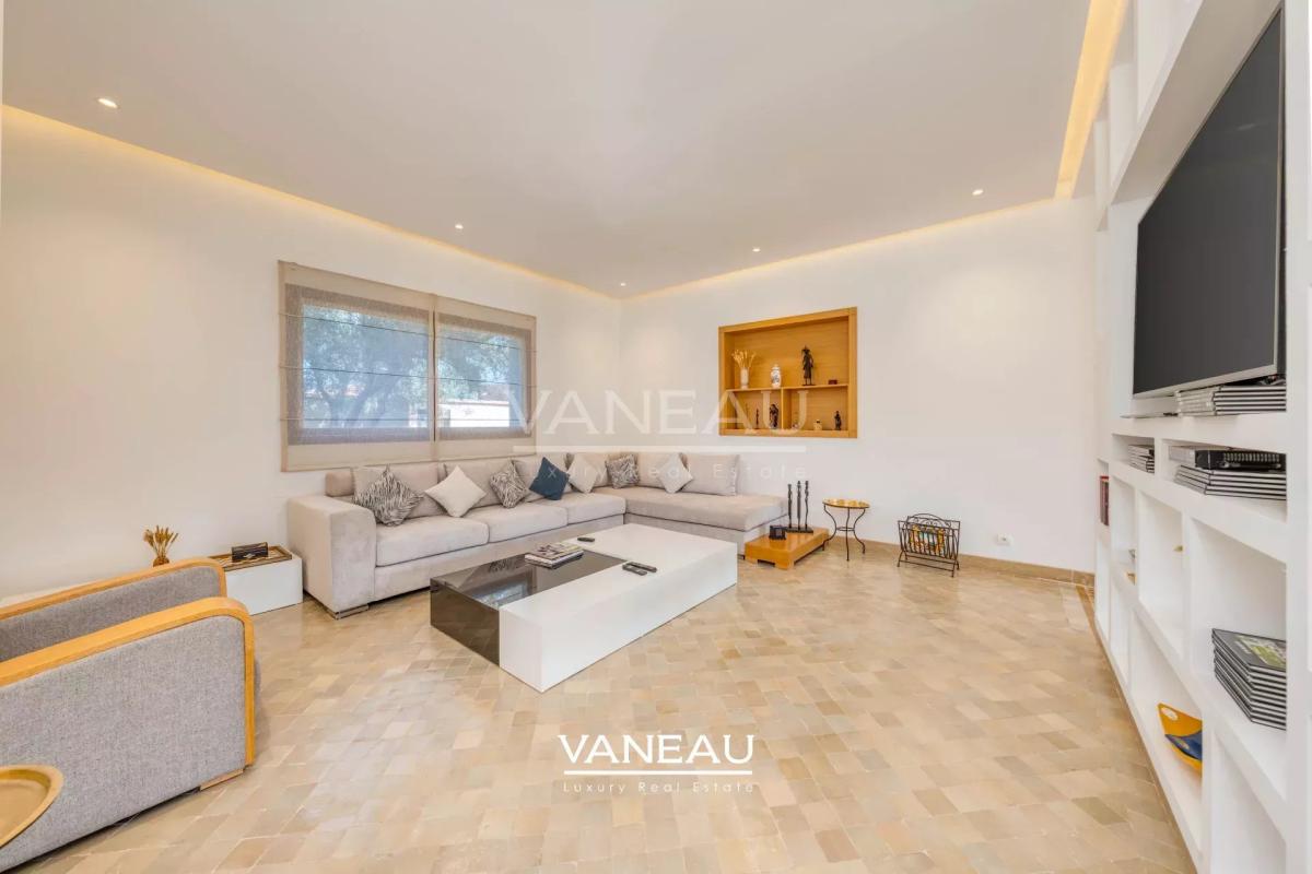 Villa Contemporaine à Vendre amelkis 1