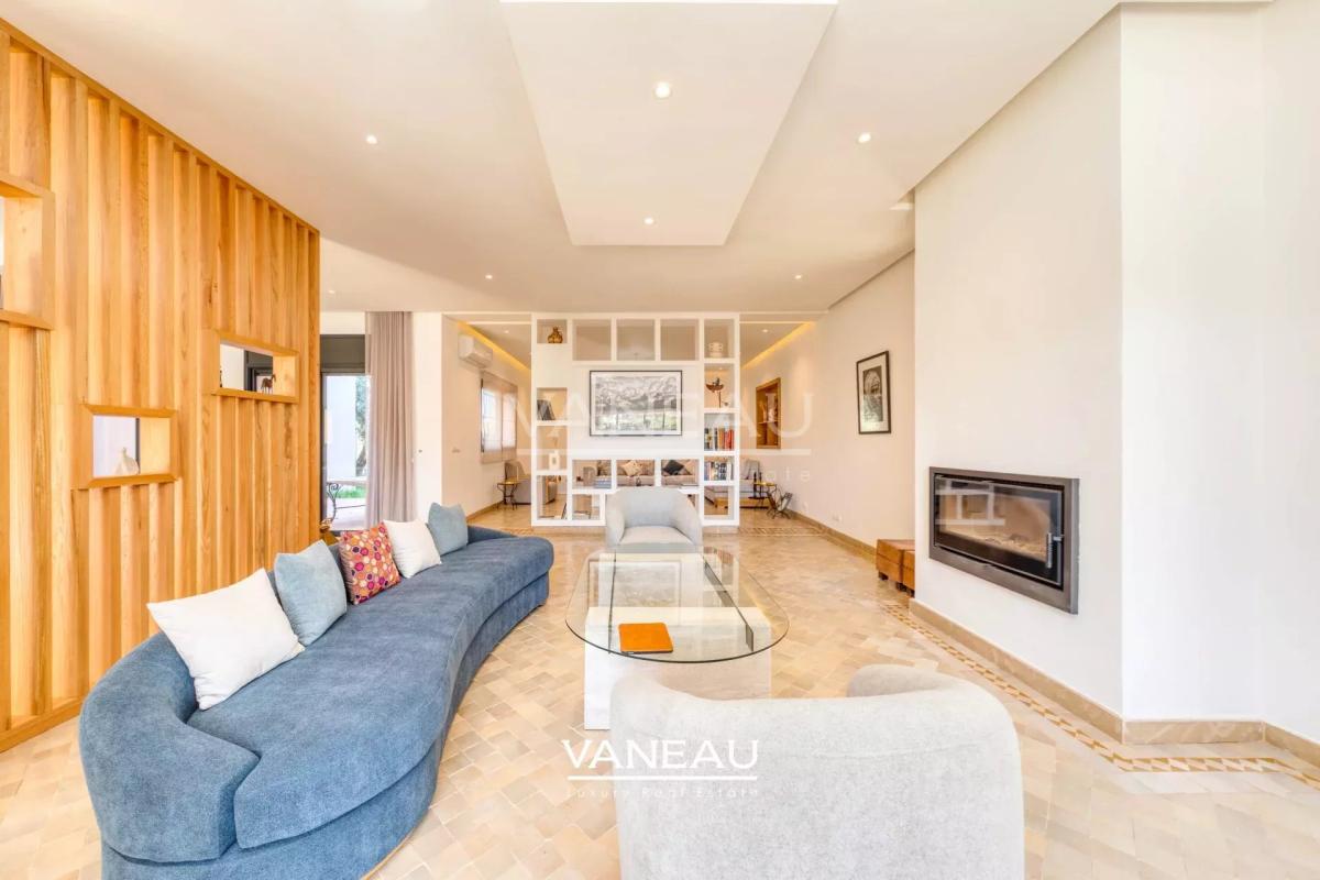 Villa Contemporaine à Vendre amelkis 1