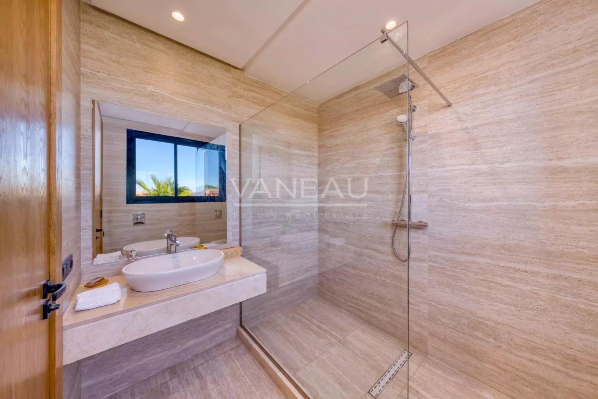 VILLA NEUVE 3 CHAMBRES PALMERAIE