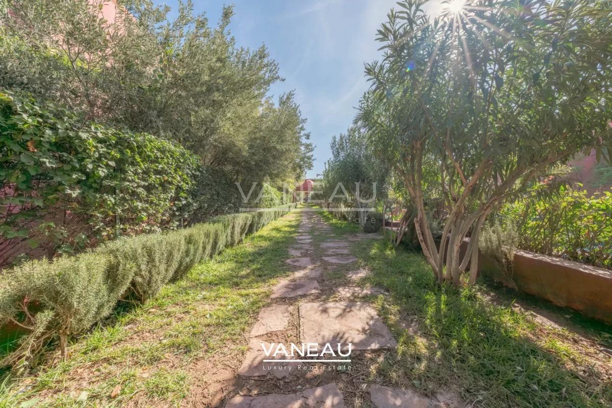 Appartement deux chambres à Agdal avec piscine