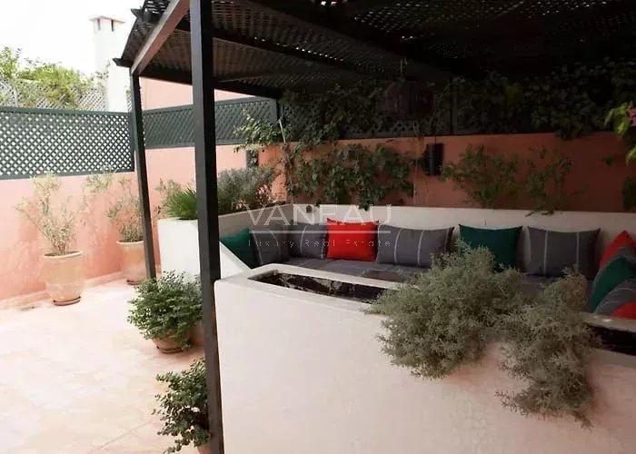 Joli Riad 4 chambres à Bab Doukala