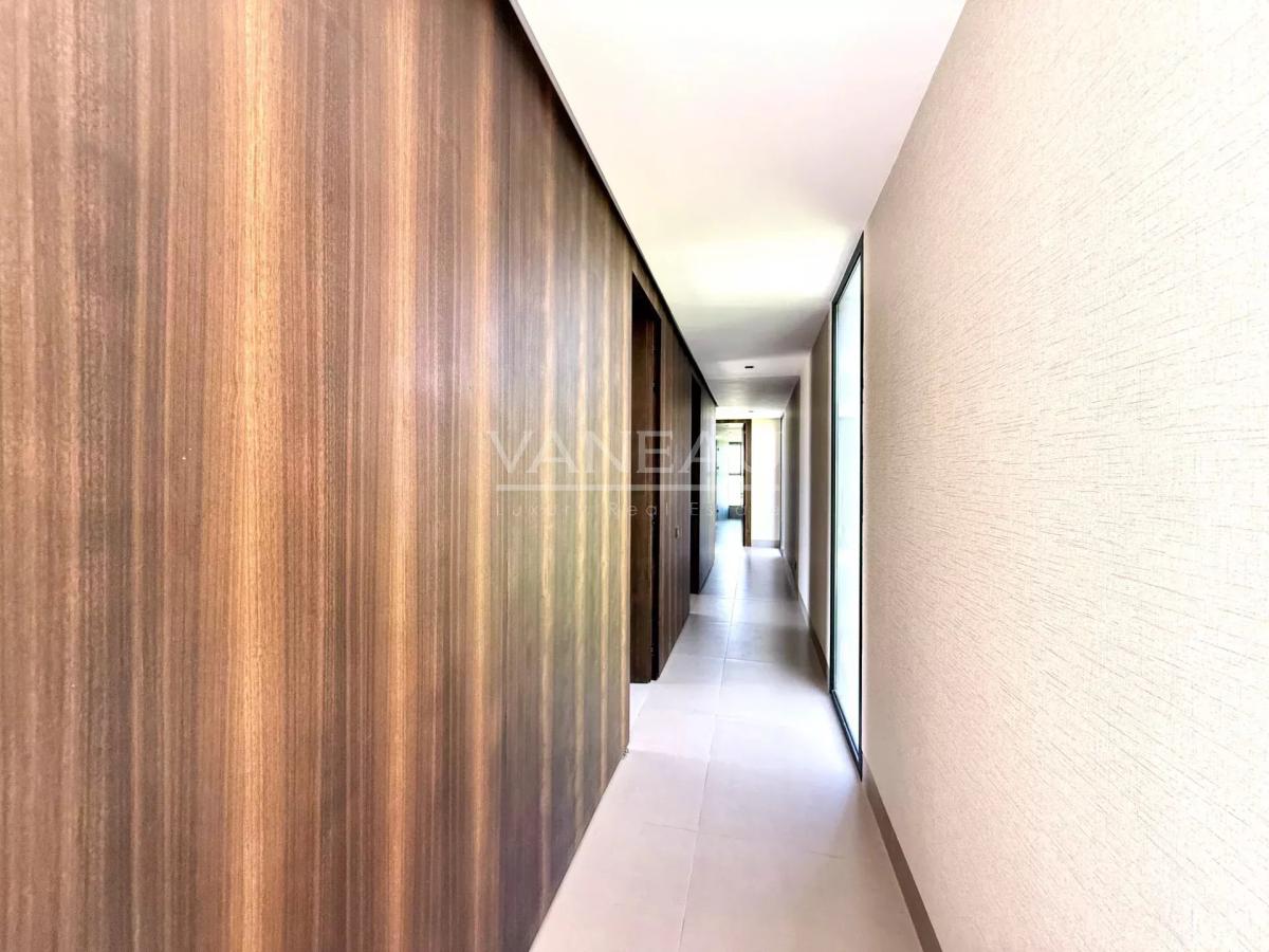 VILLA PLAIN-PIED 4 SUITES