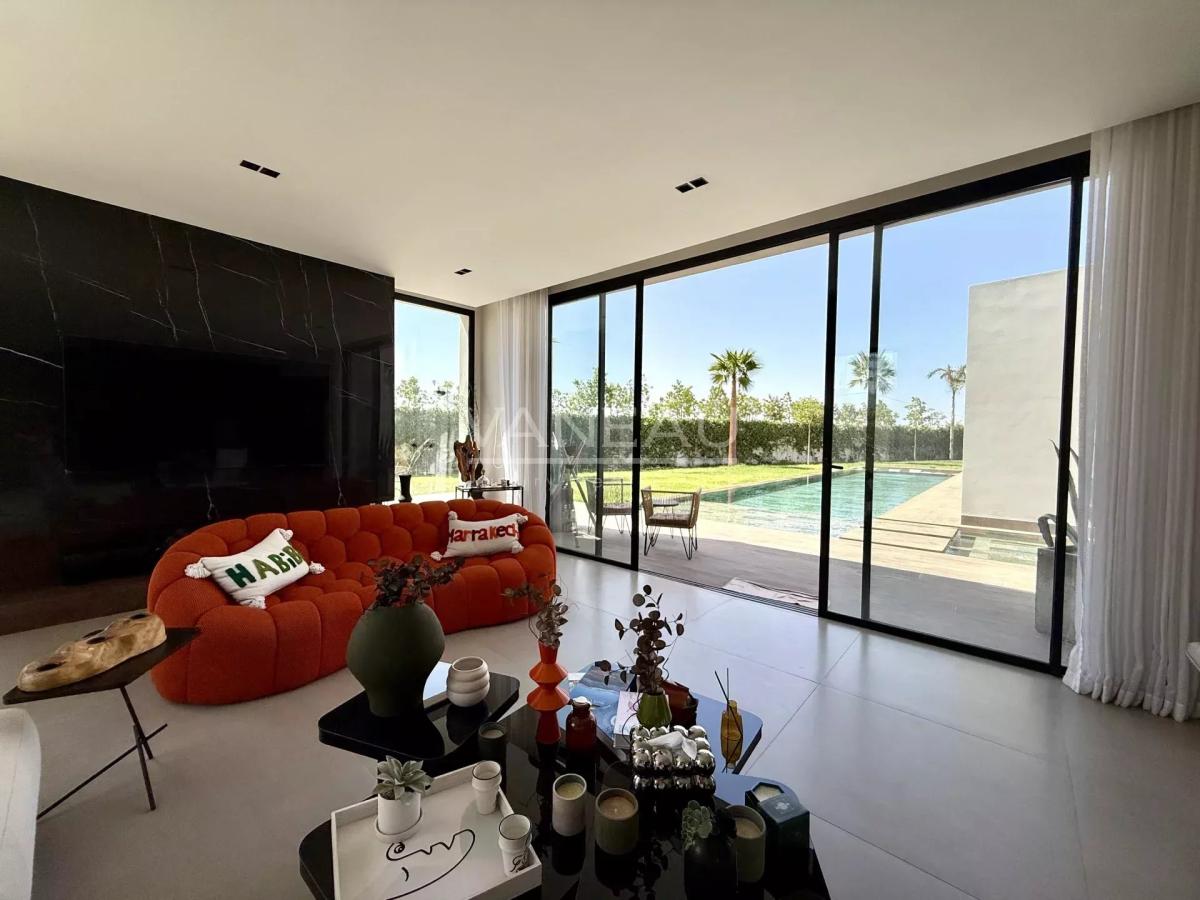 VILLA PLAIN-PIED 4 SUITES