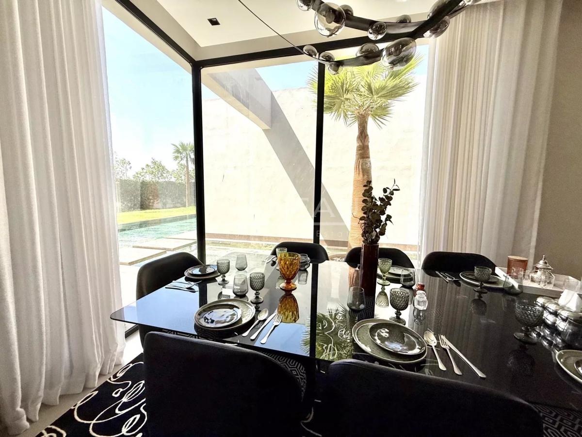 VILLA PLAIN-PIED 4 SUITES