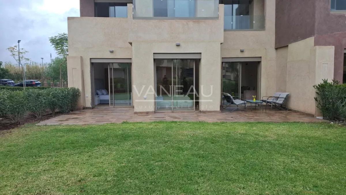 Bel appartment 3 chambres en rez-de-jardin.