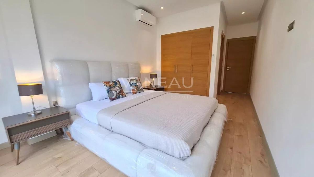 Bel appartment 3 chambres en rez-de-jardin.