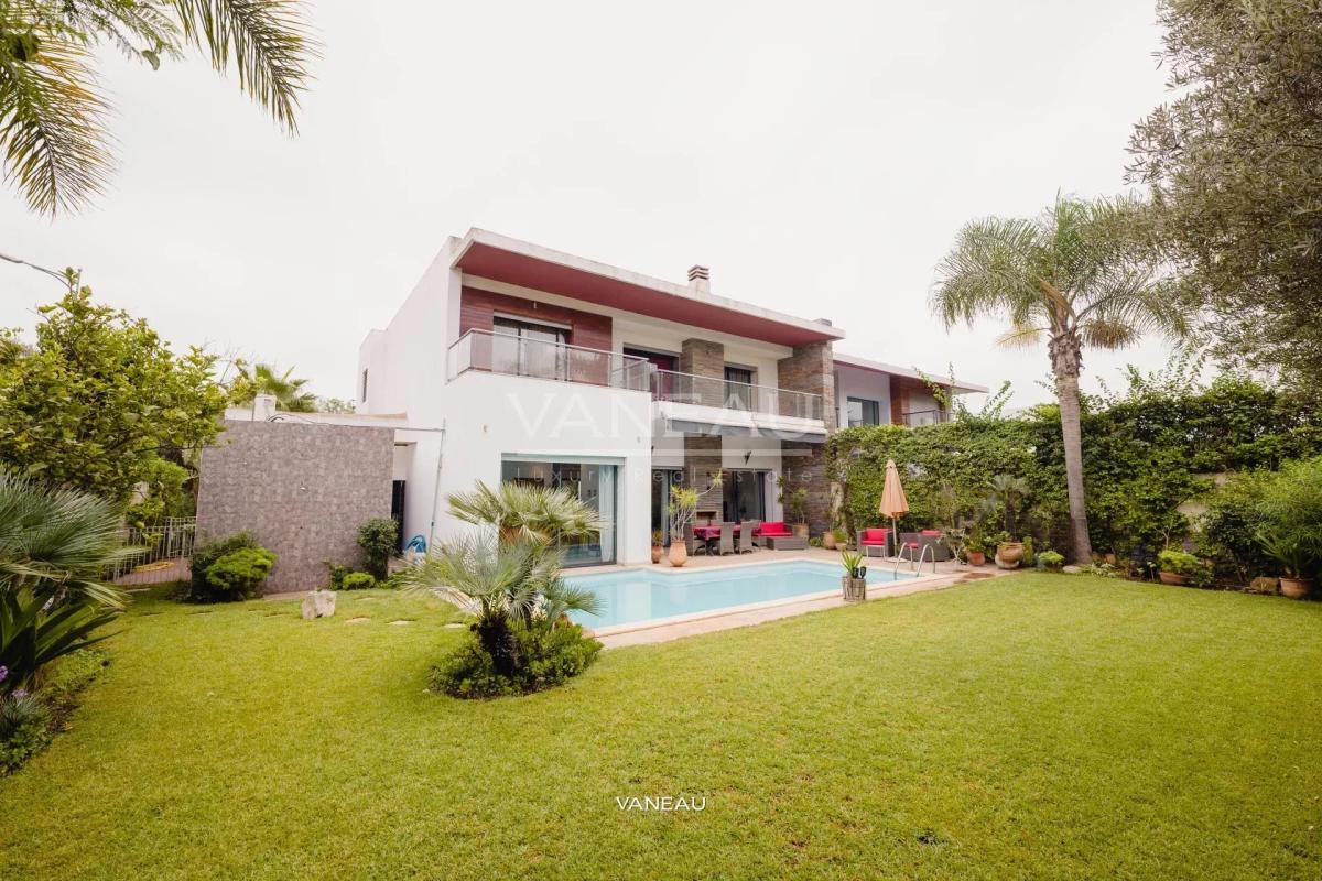 Villa de 650 m² à vendre sur Bouskoura - Maroc