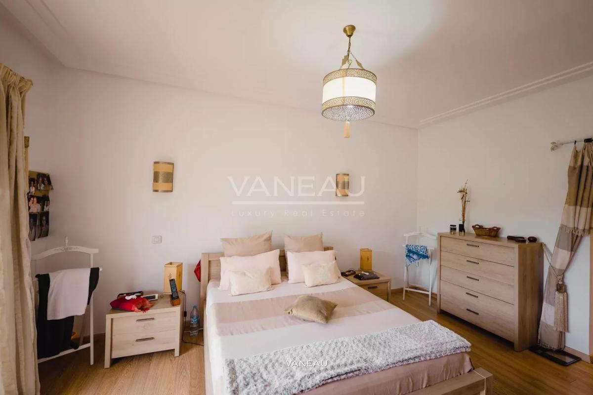 Villa de 650 m² à vendre sur Bouskoura - Maroc