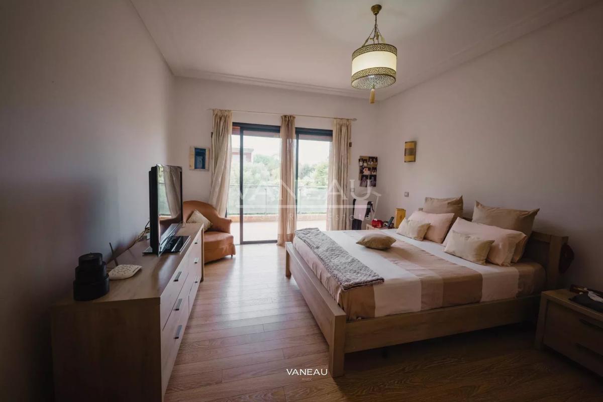 Villa de 650 m² à vendre sur Bouskoura - Maroc