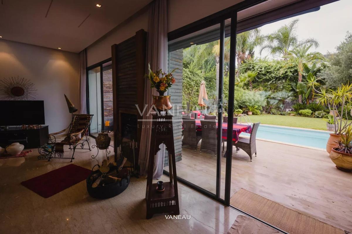 Villa de 650 m² à vendre sur Bouskoura - Maroc