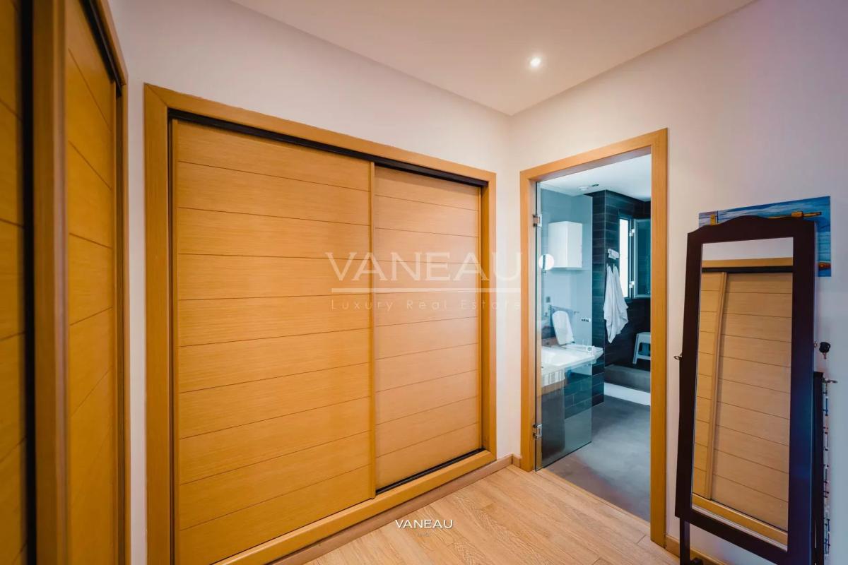 Villa de 650 m² à vendre sur Bouskoura - Maroc