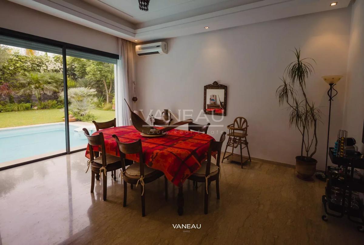 Villa de 650 m² à vendre sur Bouskoura - Maroc