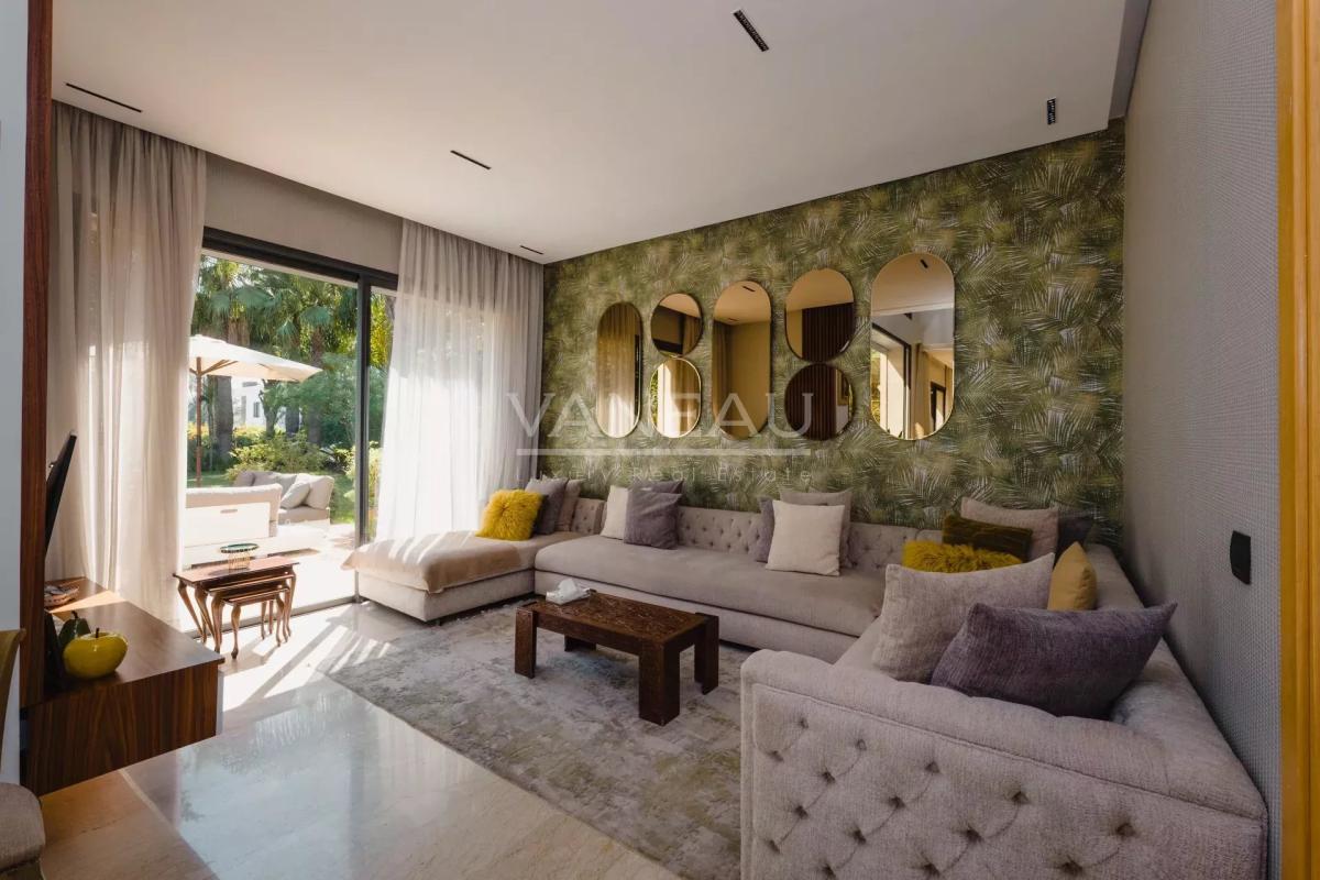 Villa de 730 m² à vendre sur Bouskoura - Maroc