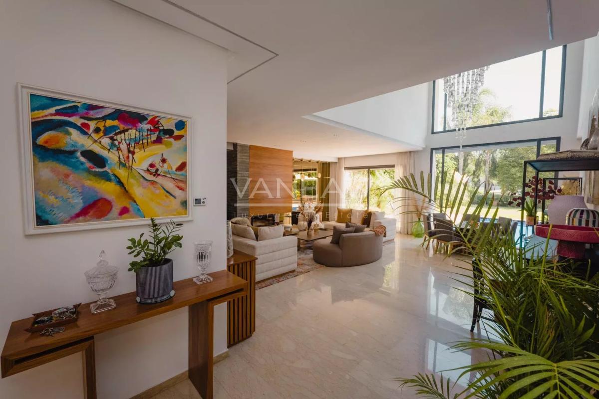 Villa de 730 m² à vendre sur Bouskoura - Maroc