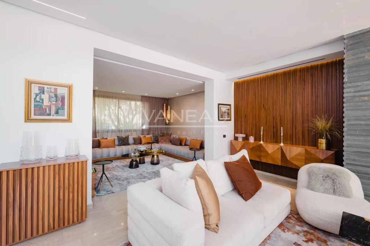 Villa de 730 m² à vendre sur Bouskoura - Maroc