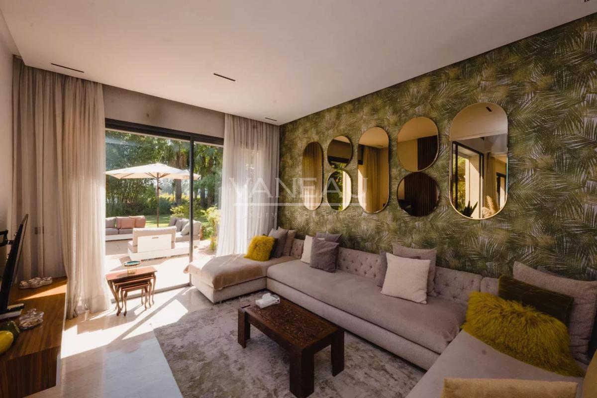 Villa de 730 m² à vendre sur Bouskoura - Maroc