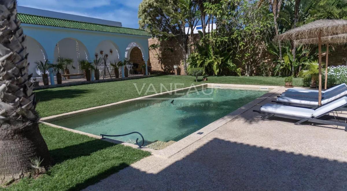 Villa meublée à vendre à El Oualida