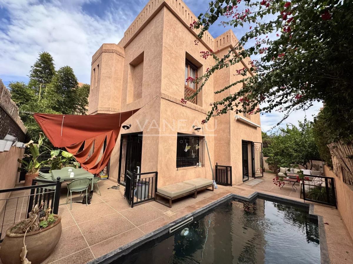 Villa à Louer Agdal 5 chambres