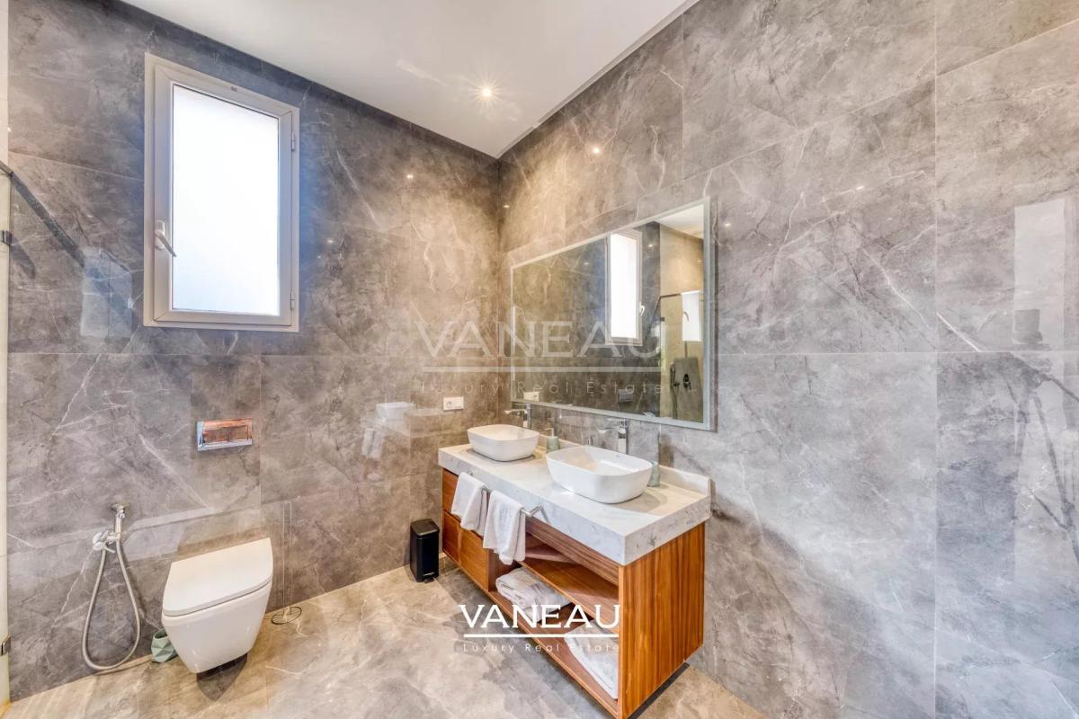 Sompteuse villa nichée au coeur de la Palmeraie