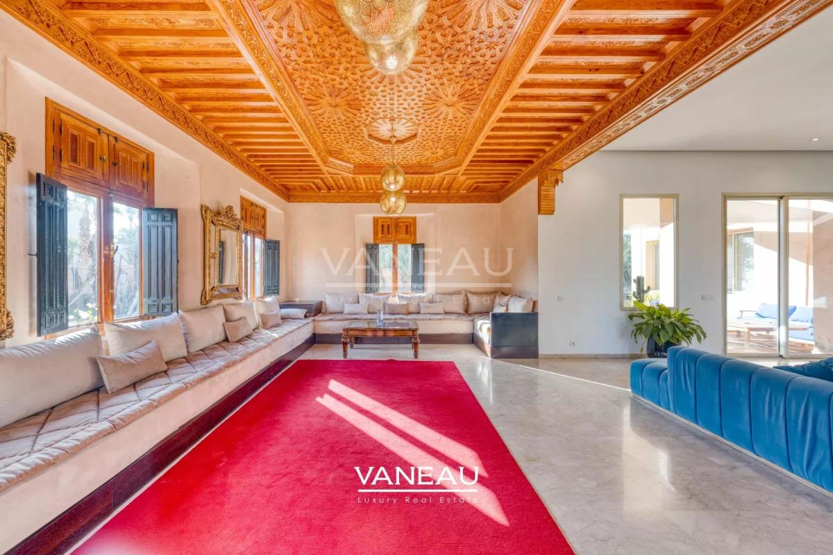 Sompteuse villa nichée au coeur de la Palmeraie