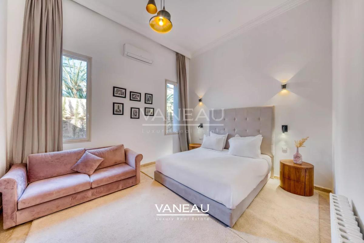 Sompteuse villa nichée au coeur de la Palmeraie