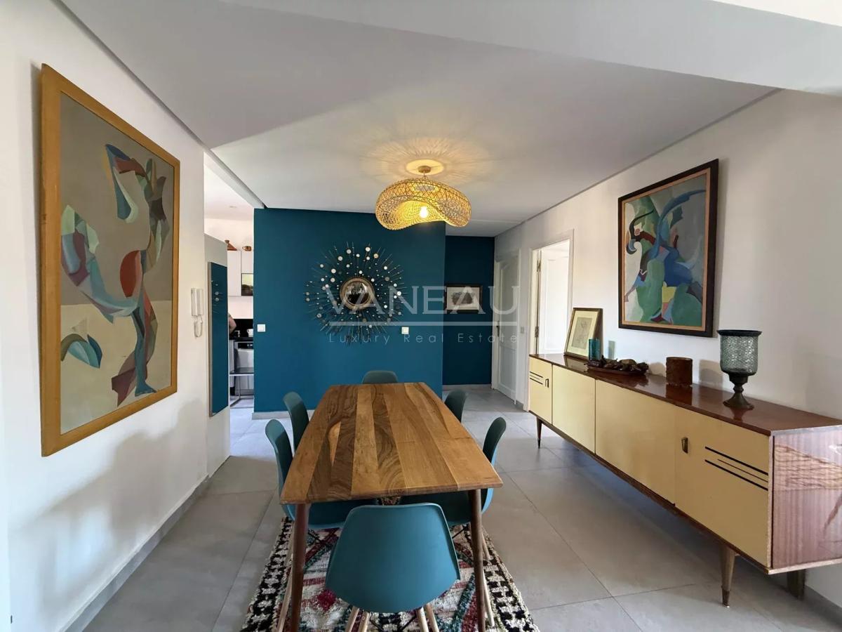 APPARTEMENT 2 CHAMBRES 5 ème étage