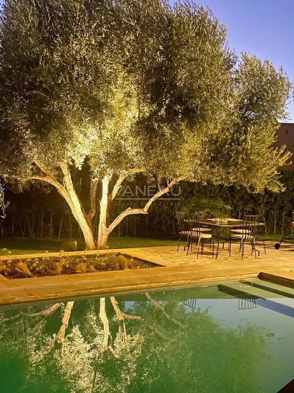 Jolie villa 3 chambres route de Fes avec piscine