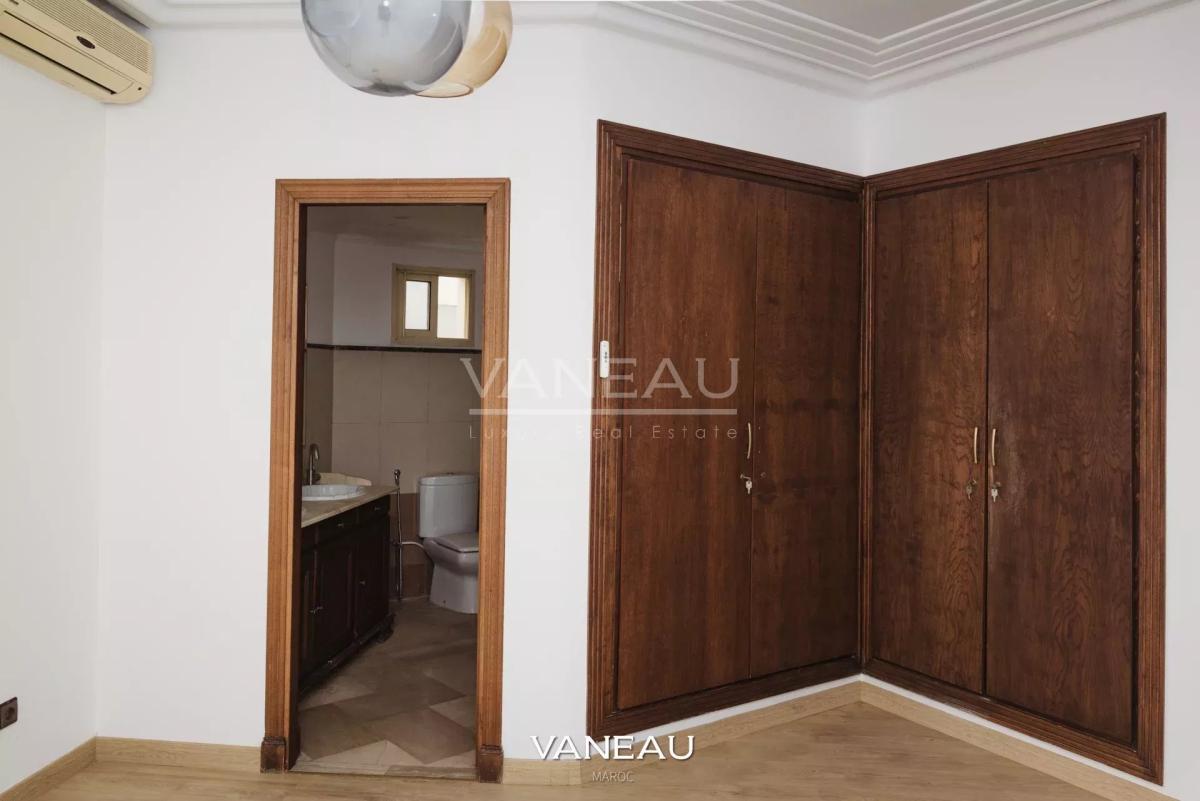 Appartement 172 m² à louer - Racine extension