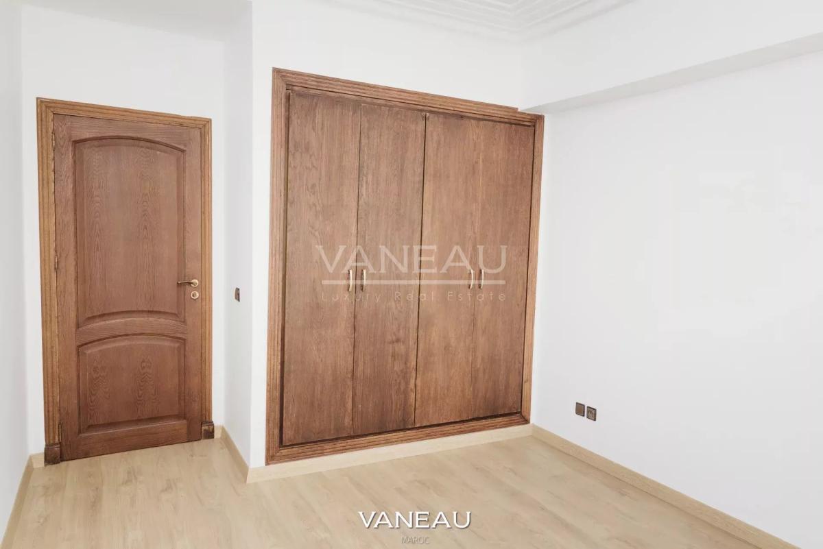 Appartement 172 m² à louer - Racine extension