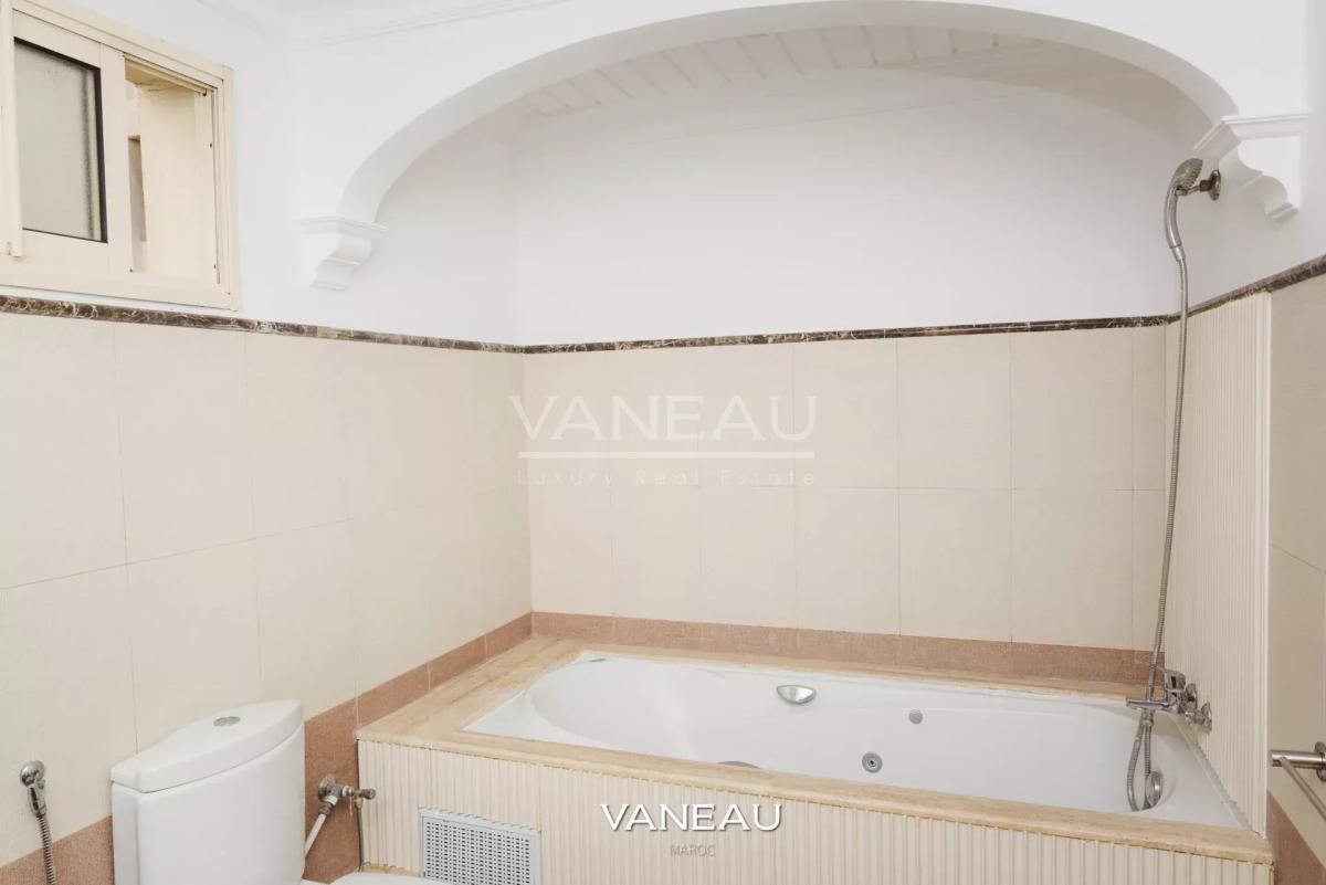 Appartement 172 m² à louer - Racine extension