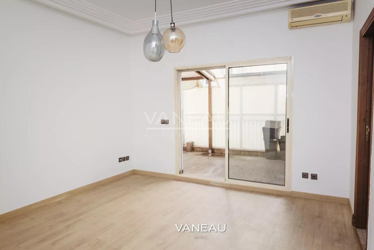 VENTE APPARTEMENT 112 M² + TERRASSE 47 M² – CASABLANCA RACINE EX
