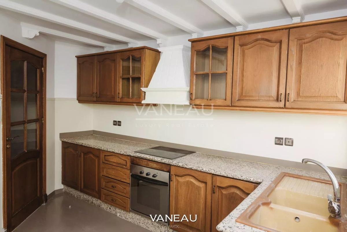 VENTE APPARTEMENT 112 M² + TERRASSE 47 M² – CASABLANCA RACINE EX