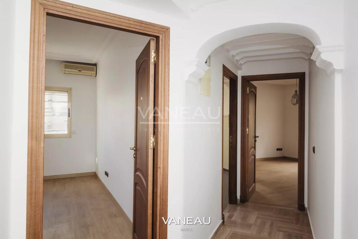 VENTE APPARTEMENT 112 M² + TERRASSE 47 M² – CASABLANCA RACINE EX
