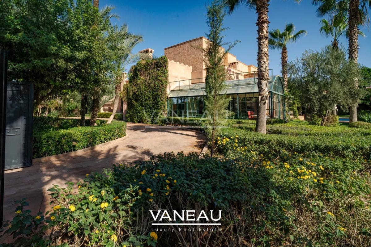 Harmonieux mélange d'une Villa et d'un Riad