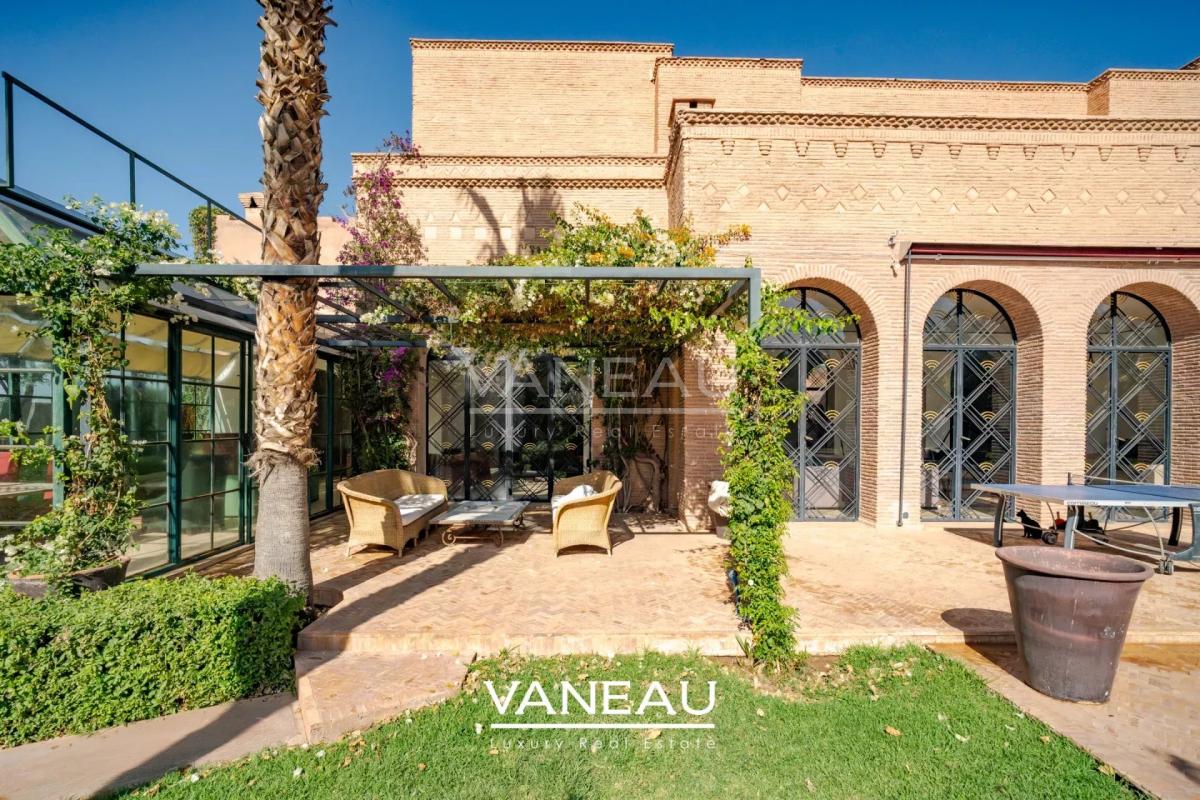 Harmonieux mélange d'une Villa et d'un Riad