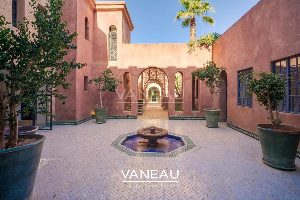 Harmonieux mélange d'une Villa et d'un Riad