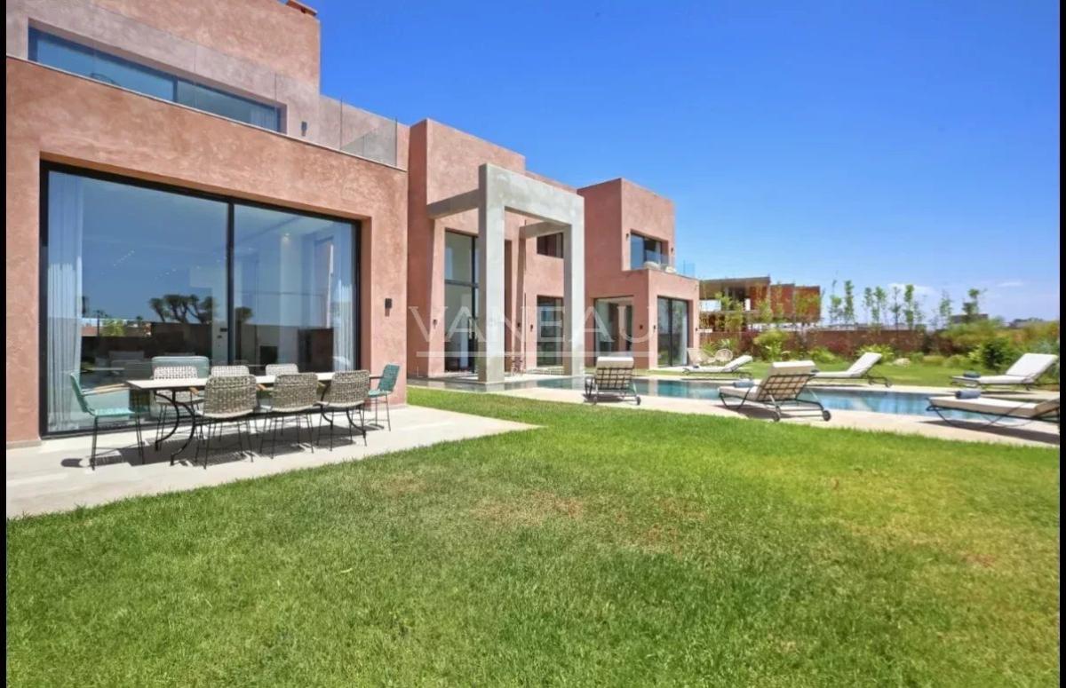 Magnifique villa contemporaine front de golf