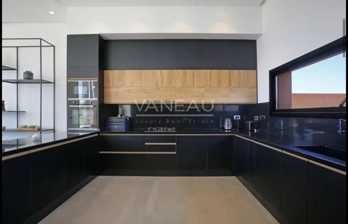 Magnifique villa contemporaine front de golf