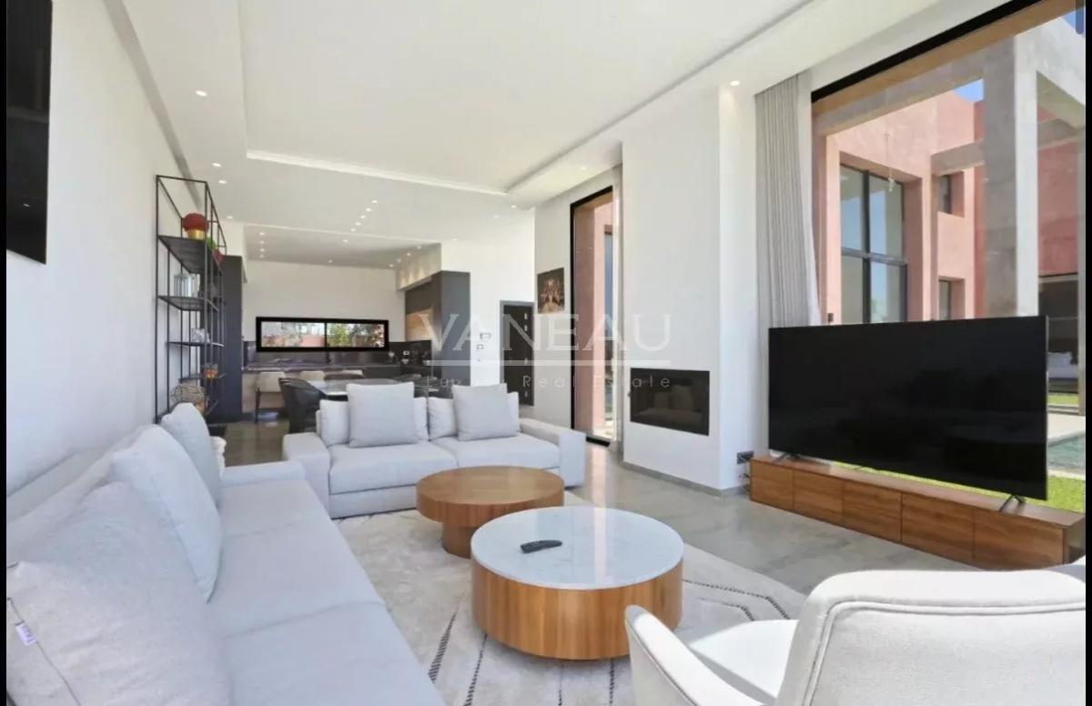 Magnifique villa contemporaine front de golf