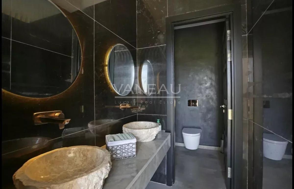 Magnifique villa contemporaine front de golf