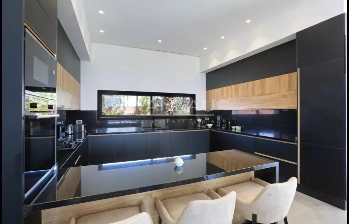 Magnifique villa contemporaine front de golf