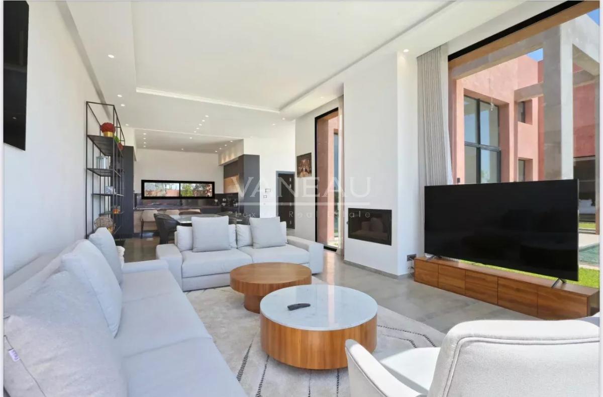 Magnifique villa contemporaine front de golf