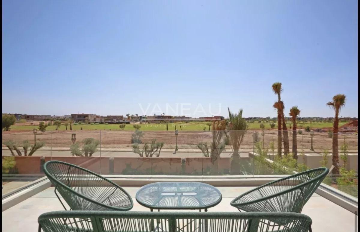 Magnifique villa contemporaine front de golf