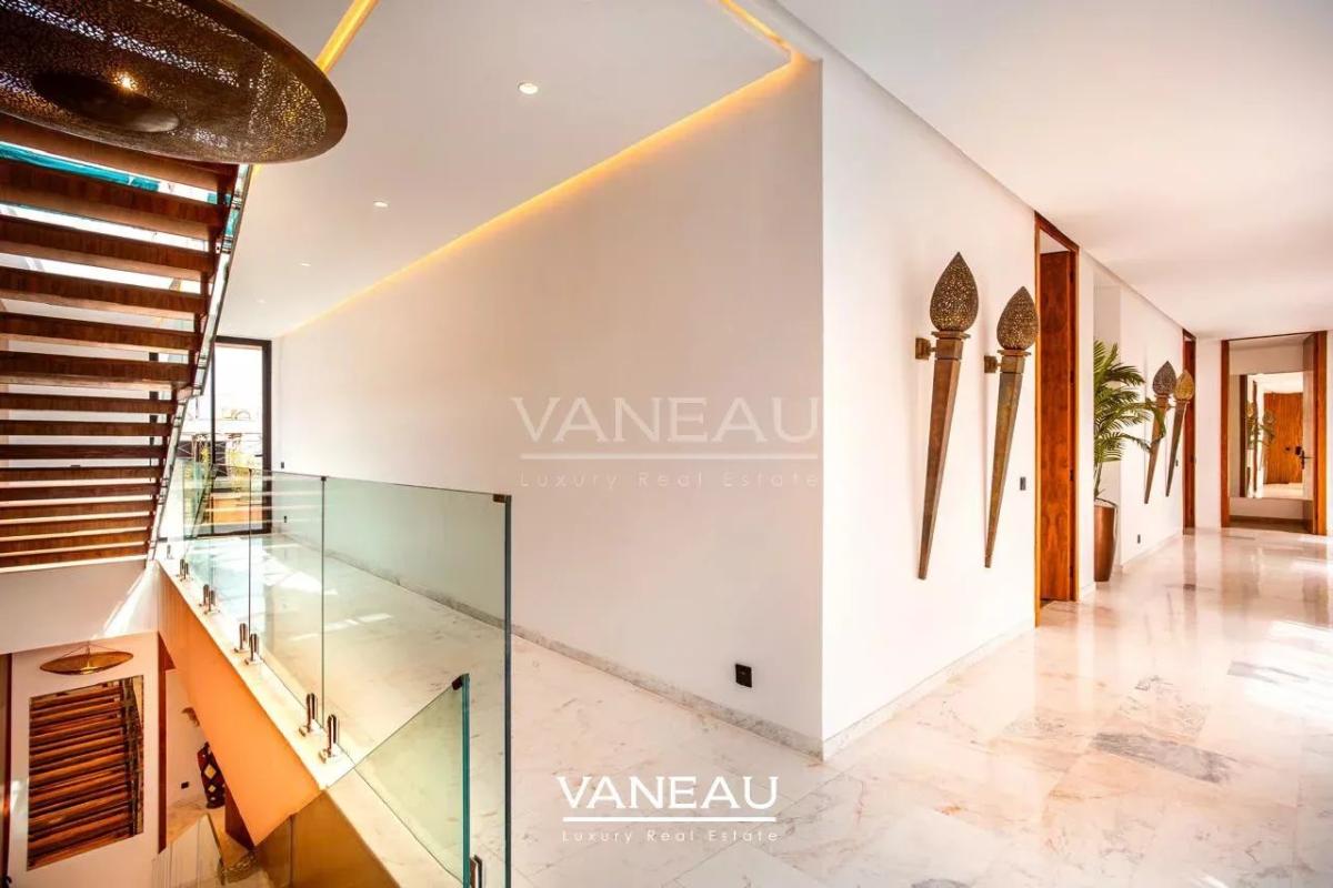 Somptueuse villa contemporaine à 10 minutes du centre-ville