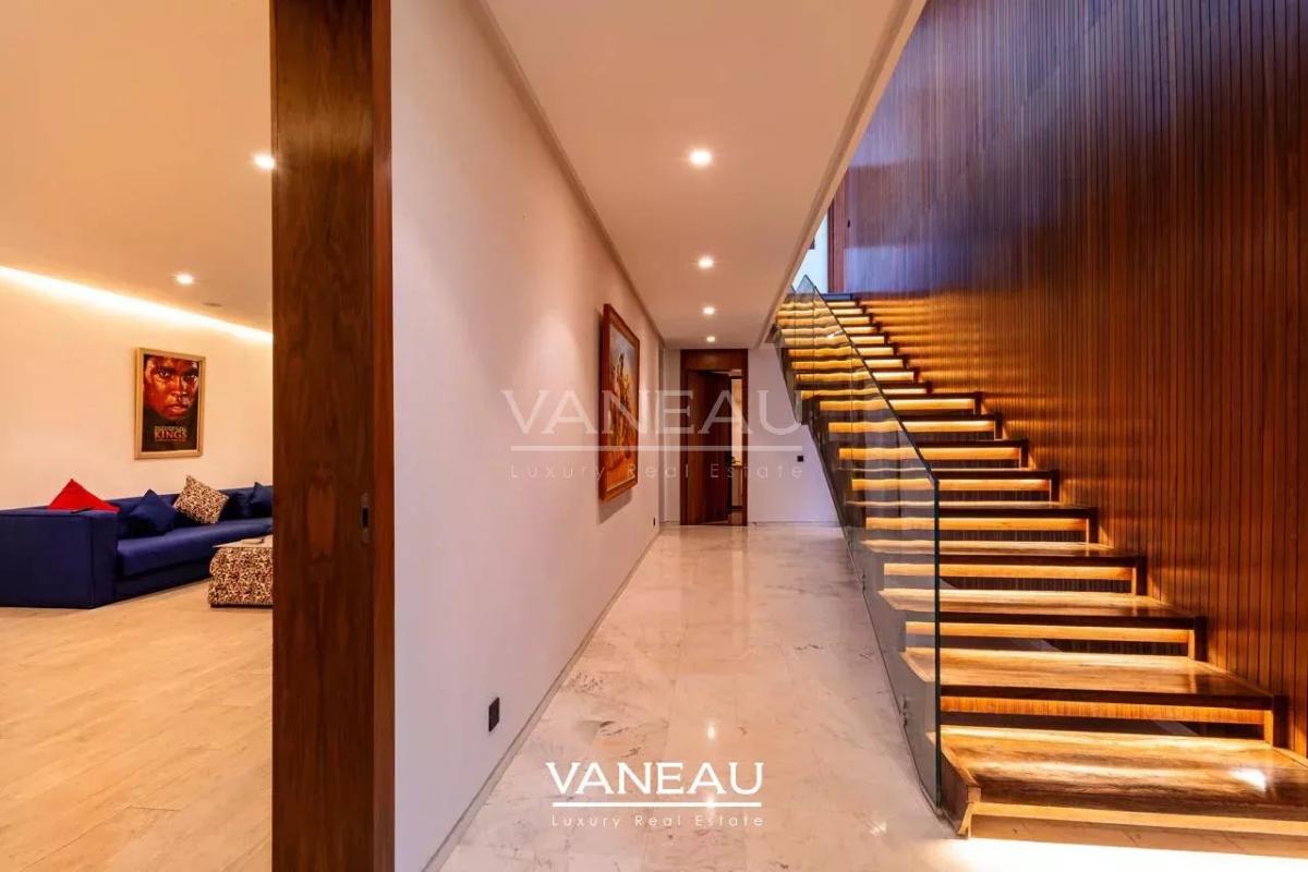 Somptueuse villa contemporaine à 10 minutes du centre-ville