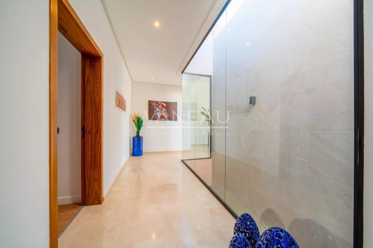 Villa neuve 4 suites location longue durée