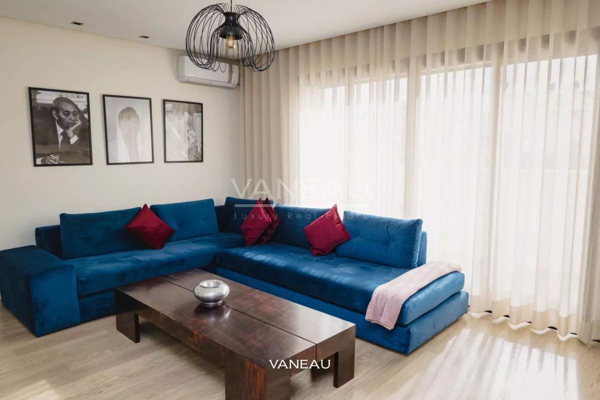 Appartement Meublé 100 m² – Dernier Étage – Maarif Extension