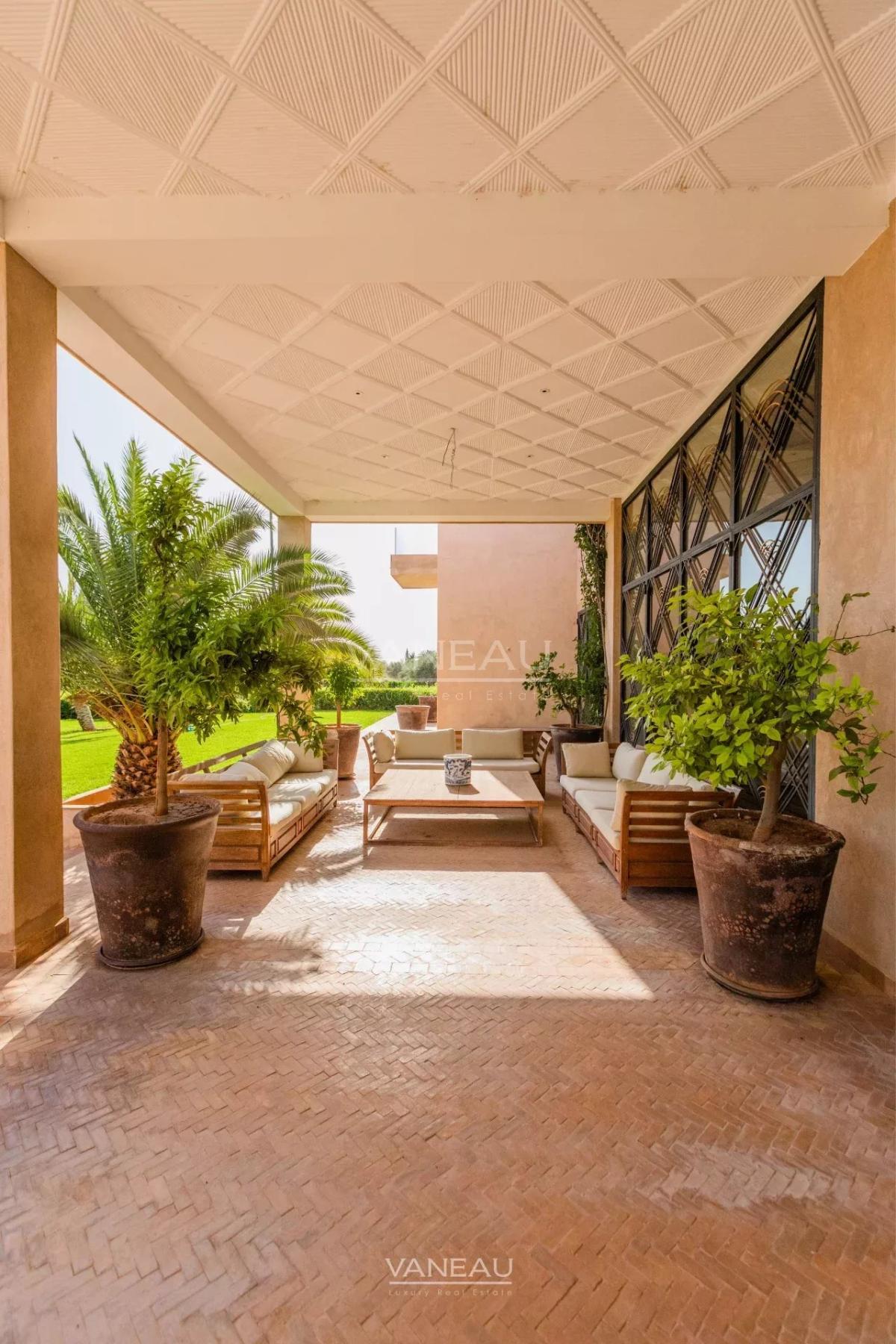 SUPERBE PROPRIÉTÉ À VENDRE AU COEUR D'UN GOLF DE PRÉSTIGE À MARR