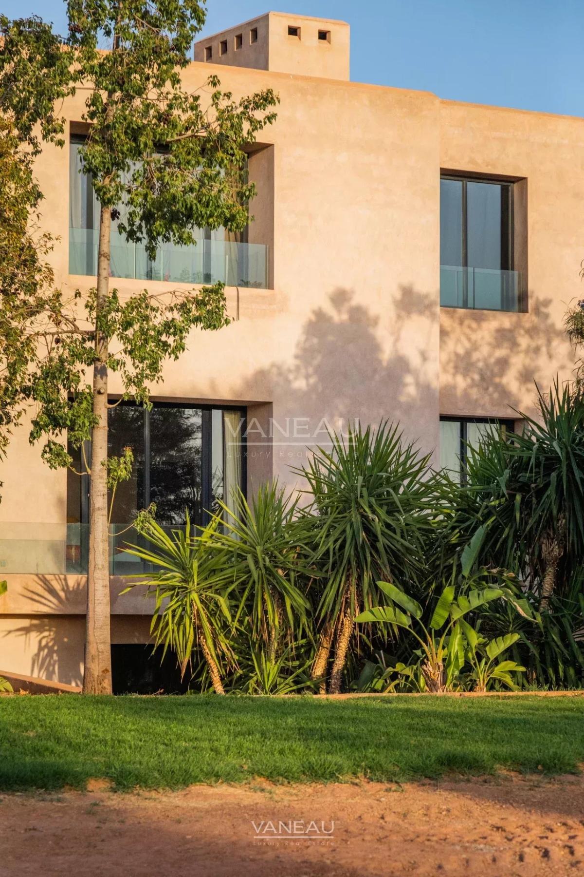 SUPERBE PROPRIÉTÉ À VENDRE AU COEUR D'UN GOLF DE PRÉSTIGE À MARR