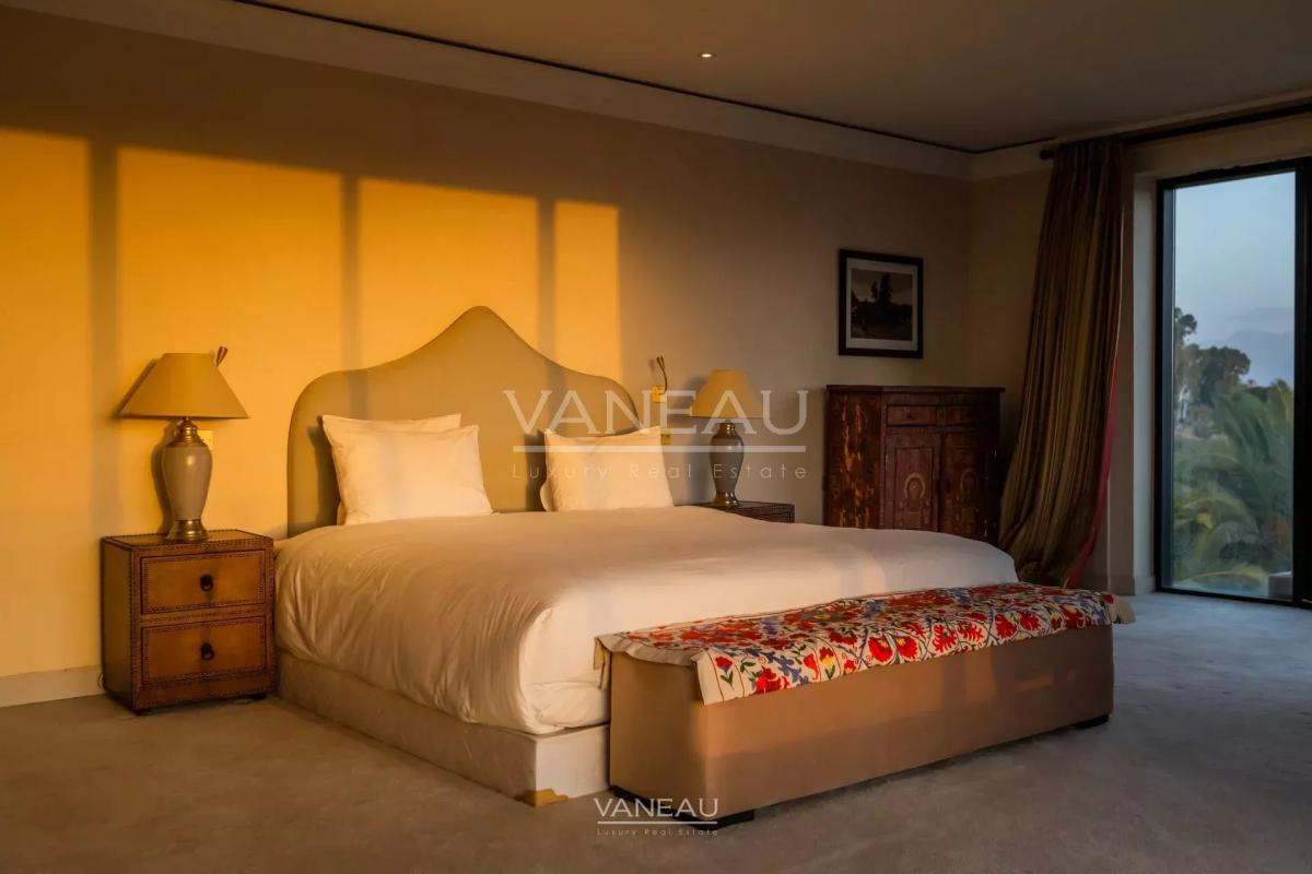 SUPERBE PROPRIÉTÉ À VENDRE AU COEUR D'UN GOLF DE PRÉSTIGE À MARR